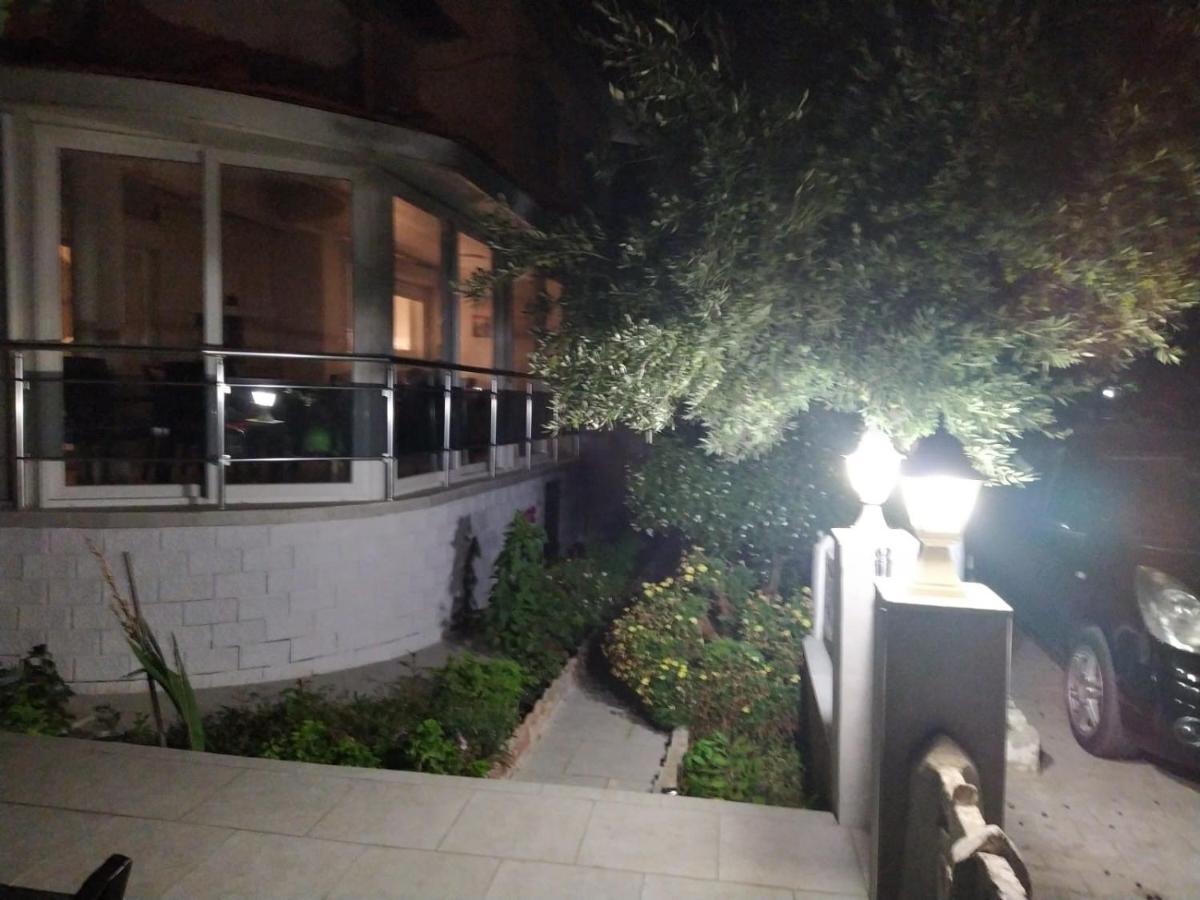 Cesme Burcu Sitesi Yaman别墅 外观 照片